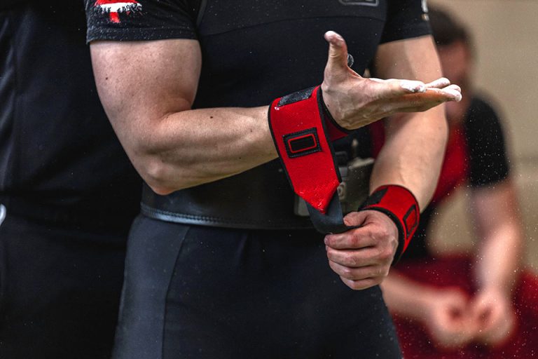 筋トレの効率が上がるトレーニングギア 3選！ 難波のパーソナルトレーニングジム Highness（ハイネス）